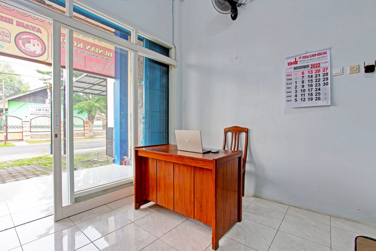 Others 5, OYO 91960 Fariza House Syariah, Kendal