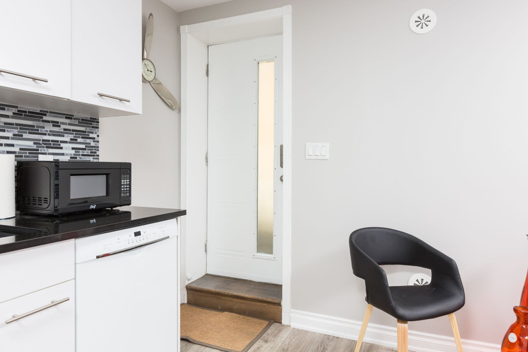 Others 5, Applewood Suites - Annex Coachhouse Loft, Toronto
