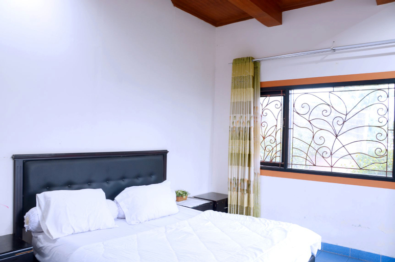 Bedroom 14