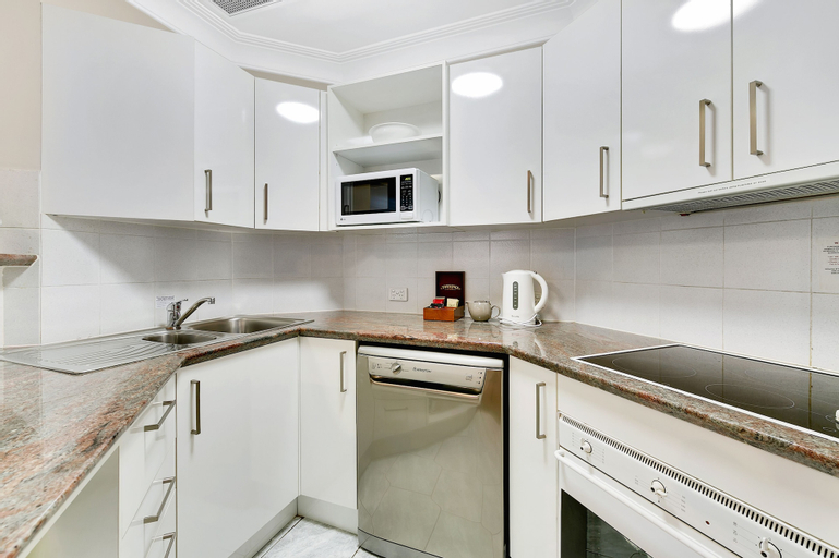 Dining Room 6