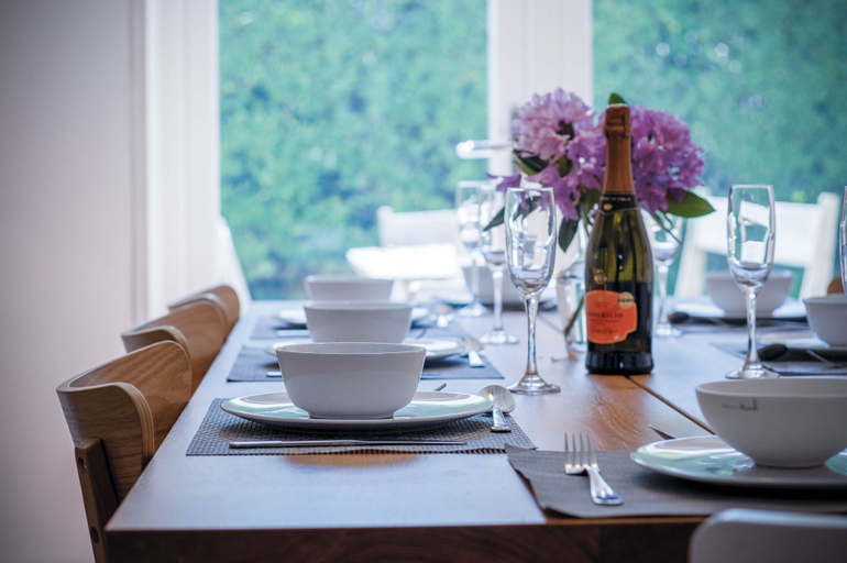 Food & Drinks 4, Penlan - 3 Bedroom Cottage - Saundersfoot, Pembrokeshire