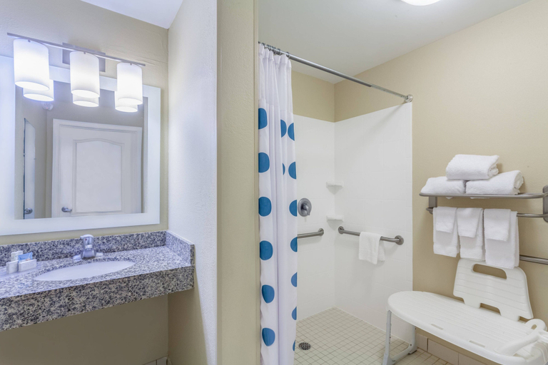 Bathroom 4, TownePlace Suites by Marriott Huntsville, Madison