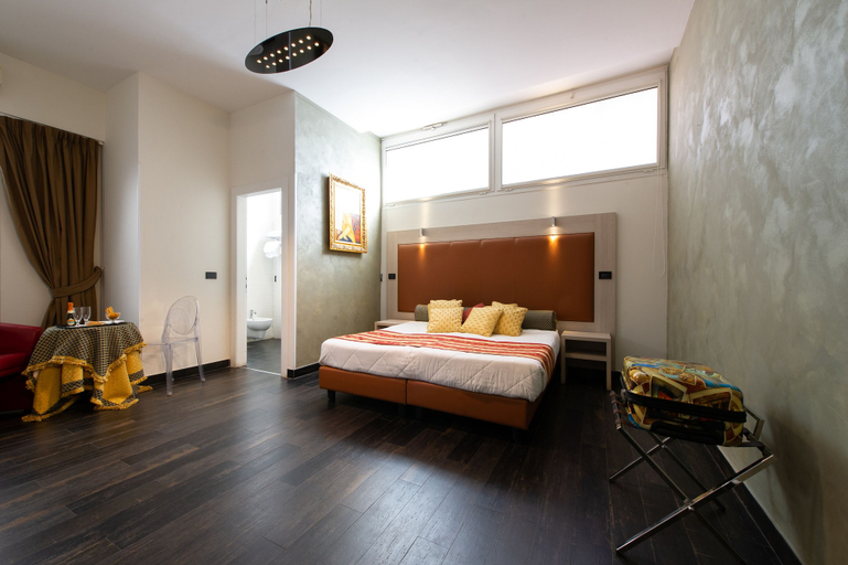 Bedroom 4, Borgo Pio Suites Inn, Rome