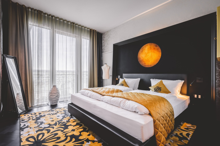 Bedroom 8