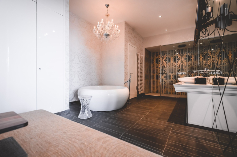 Bathroom 5