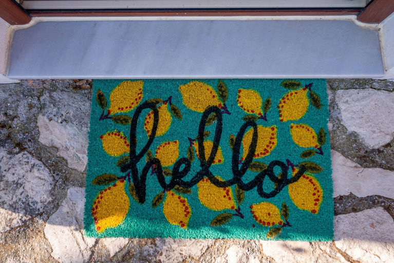 Others 5, Zen Home, Crete