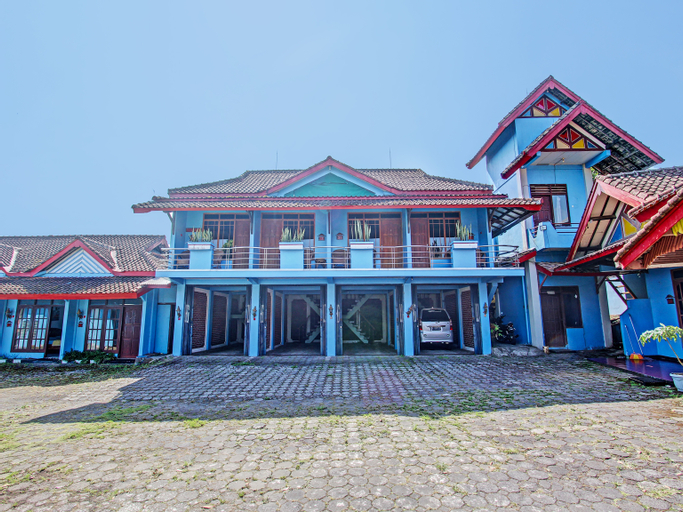 Exterior & Views 2, OYO 91644 Loka Hause, Semarang