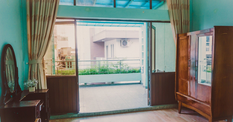 Others 4