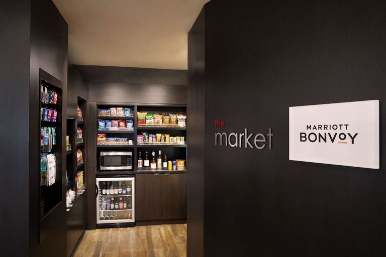 Food & Drinks 5, Courtyard by Marriott St. Louis Downtown West, Saint Louis
