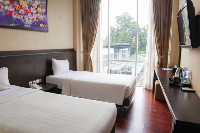 Bedroom 4, Oasis Siliwangi Hotel & Waterpark, Bandung