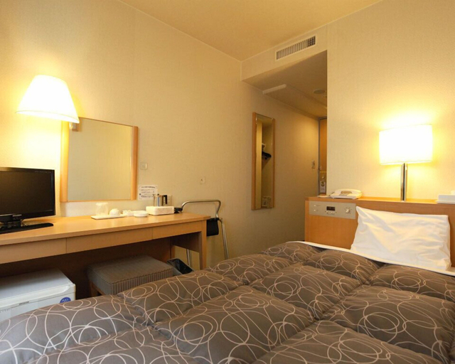 Bedroom 4, AZ Inn Obu, Ōbu