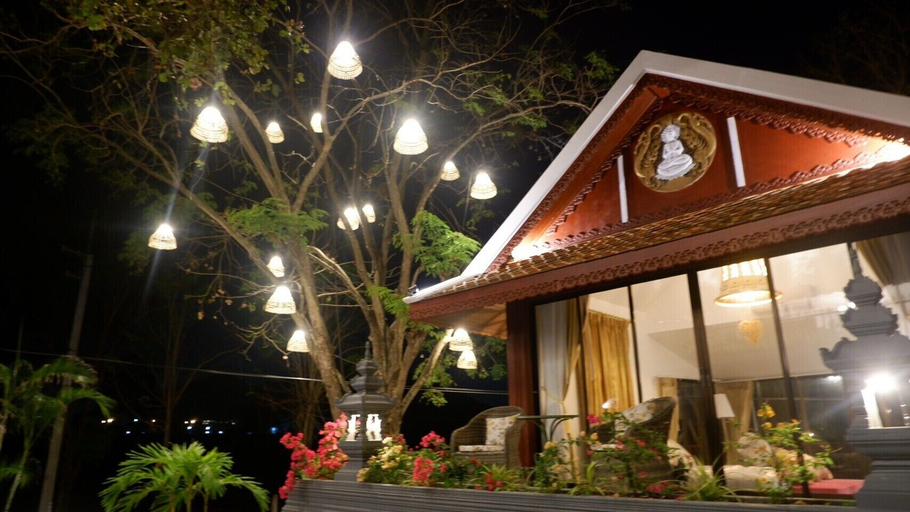 Exterior & Views 2, Jungle Moon Boutique Homestay, Sattahip