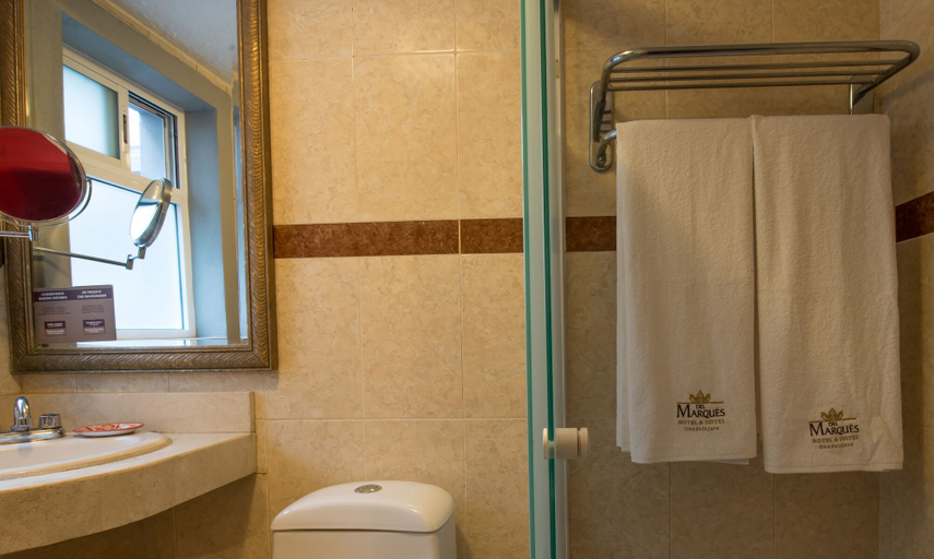 Bathroom 4, Del Marqués Hotel and Suites, Guadalajara