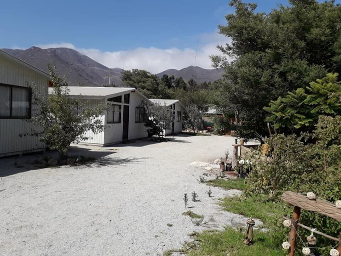 Exterior & Views, Pura vida cabañas cafetería, Elqui