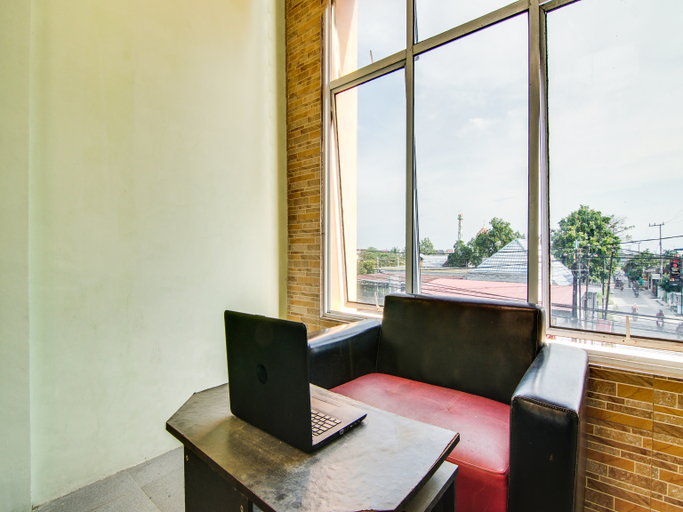 Public Area 5, Spot On 91834 Sg 99 Homestay Syariah, Pekanbaru