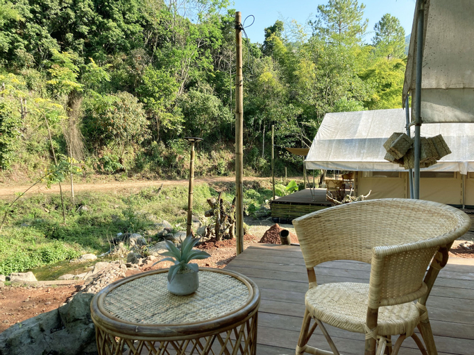 Monmanee resort, Bo Klue