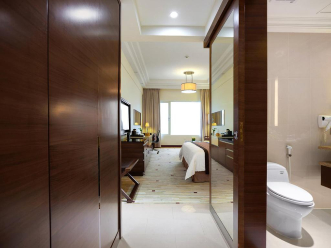 Bathroom 5, Royal Ha Long Hotel, Hạ Long