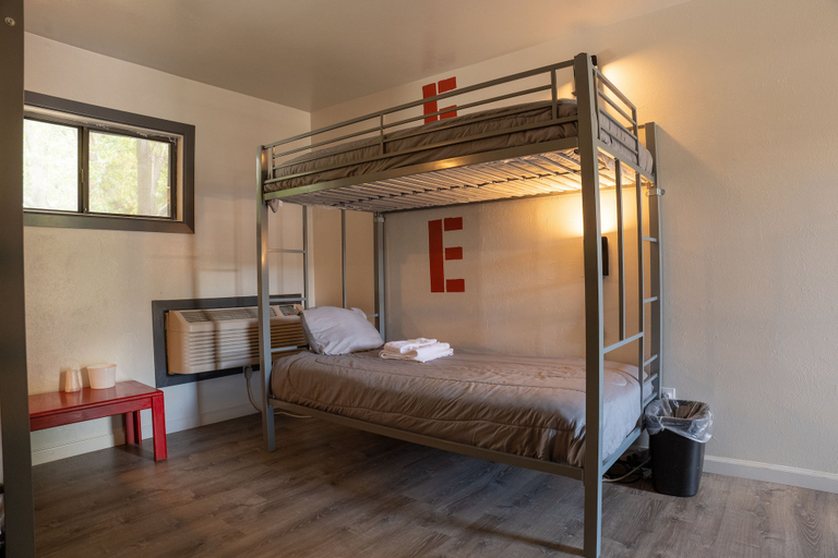 Bedroom 4, The Junction Hotel and Hostel, La Plata