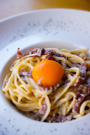 Food & Drinks 4, Casta Diva Urla, Urla