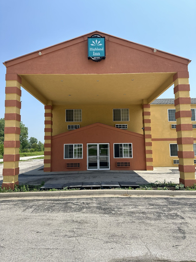 Exterior & Views 2, Highland Inn Peculiar, Kansas City