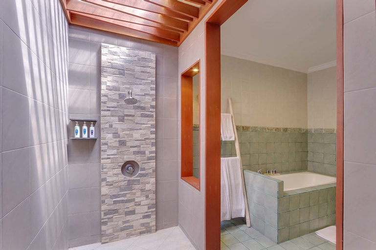 Bathroom 4