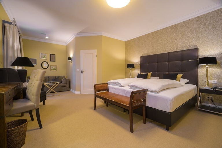 Bedroom 13