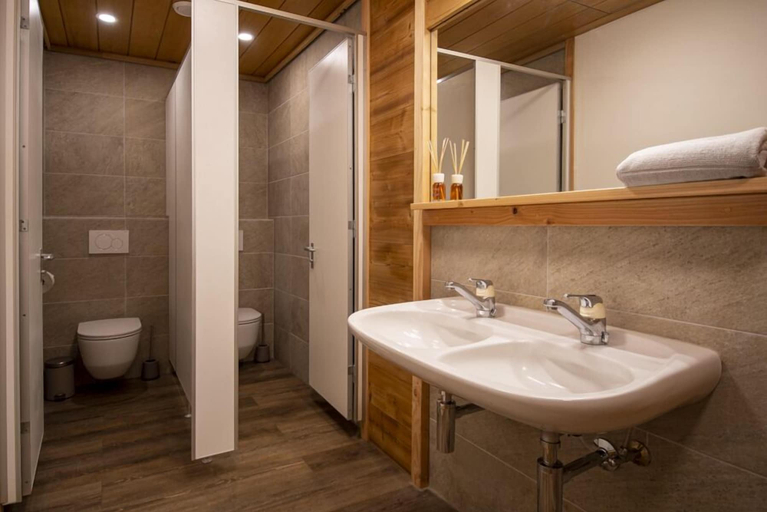 Bathroom 4, La Bergere, Sierre