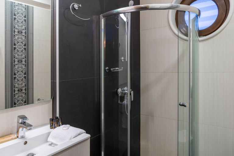 Bathroom 4, Olympus Terra Boutique Hotel, Thessaly
