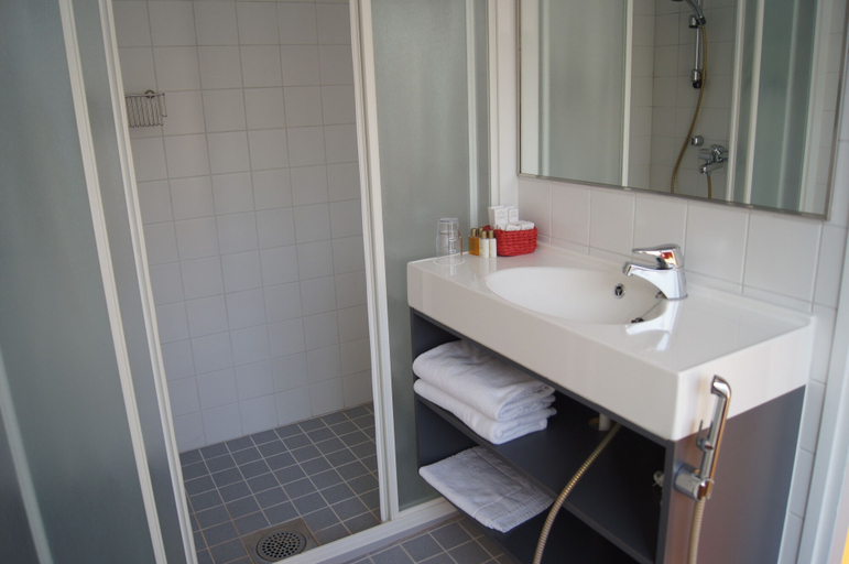 Bathroom 4, Hotelli Korpilampi, Uusimaa