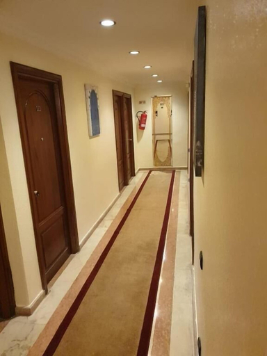 Others, Hotel Amouday, Casablanca