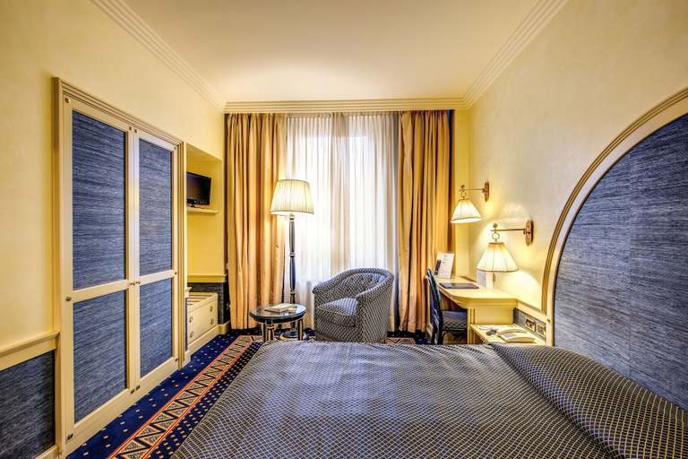 Bedroom 3, Auriga Hotel, Milano