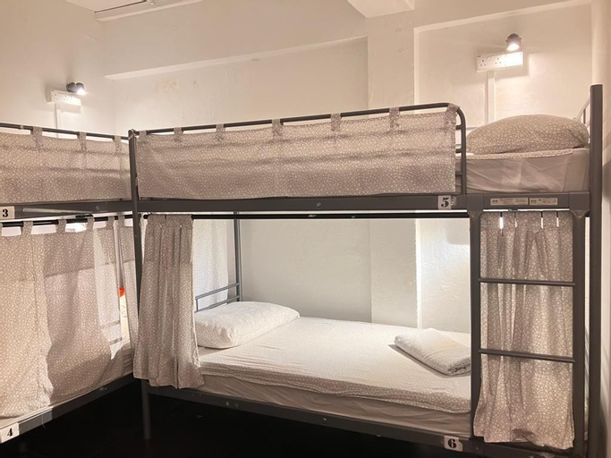 Bedroom 14
