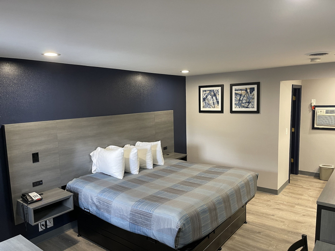 Bedroom 11