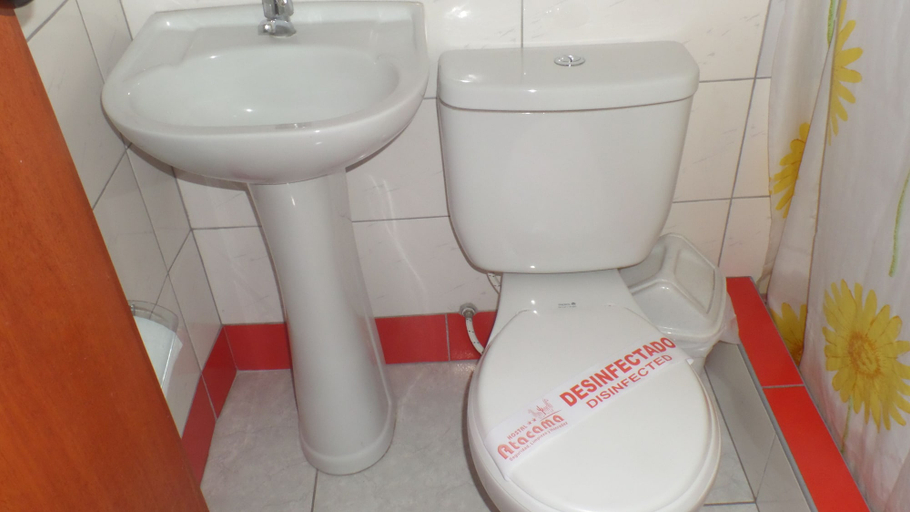 Bathroom 3, HOSTAL ATACAMA, Tacna