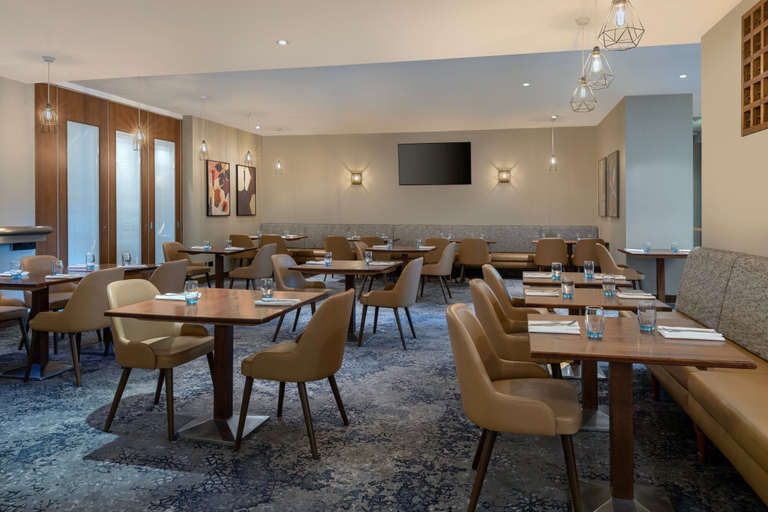 Food & Drinks 5, Delta Hotels by Marriott Birmingham, Birmingham