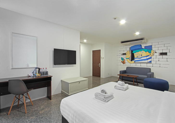 Bedroom 9