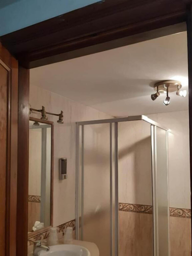 Bathroom 4, Apartamentos Aguasaliu, Asturias