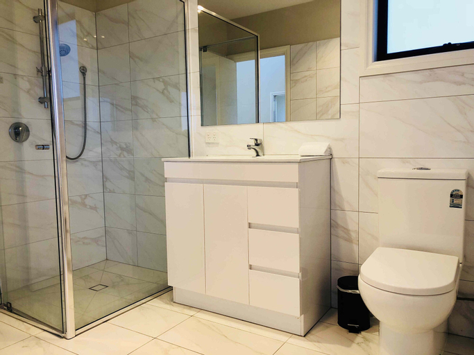 Bathroom 5