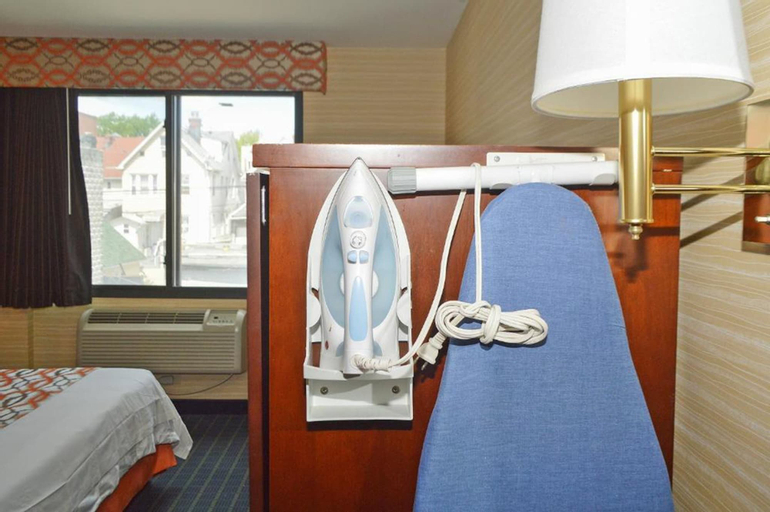 Bedroom 14