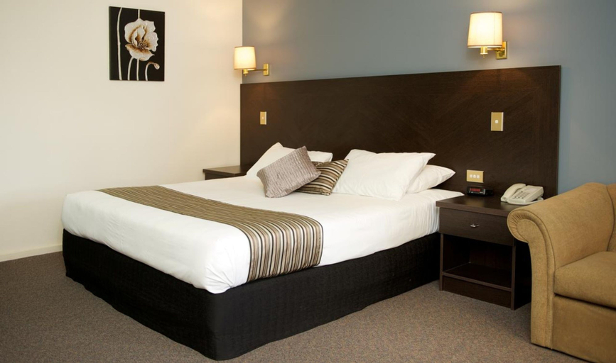 Bedroom 4, ibis Styles Adelaide Manor, Adelaide