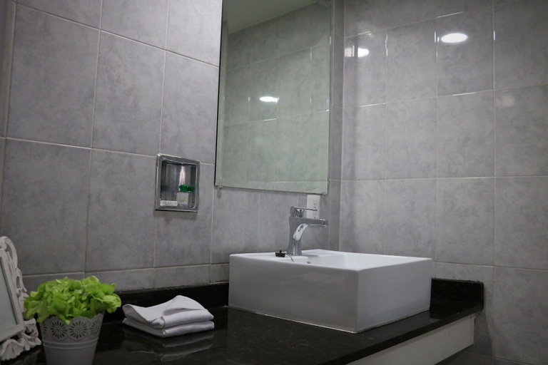 Bathroom 4, Suites Bernini, Guadalajara