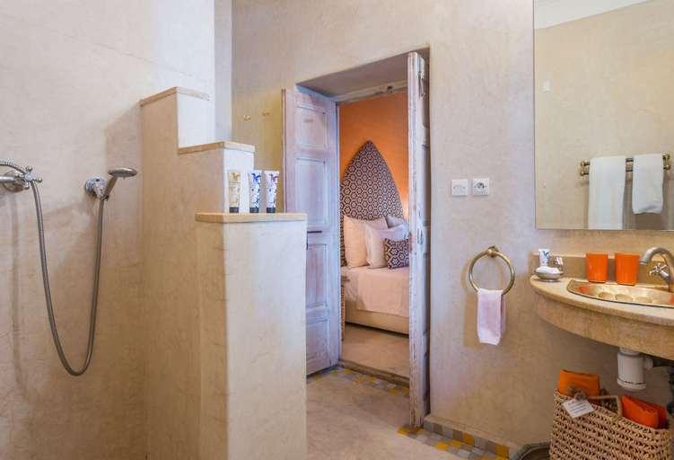 Bathroom 5, Riad Azoulay, Marrakech