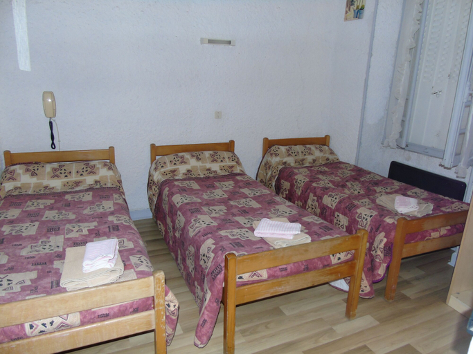 Bedroom 3, Hôtel Saint Christophe, Hautes-Pyrénées