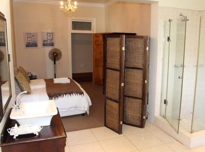 Bedroom 3, Kearsney Manor Guesthouse, iLembe