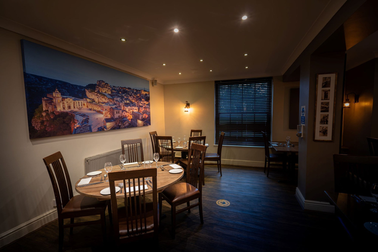 Food & Drinks 5, Caravelli, Leicestershire