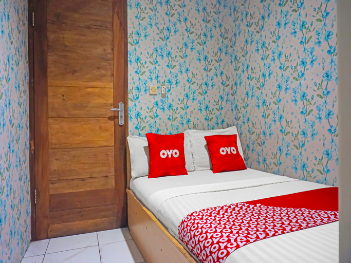 Bedroom 1, OYO 92580 4n Residence, West Jakarta