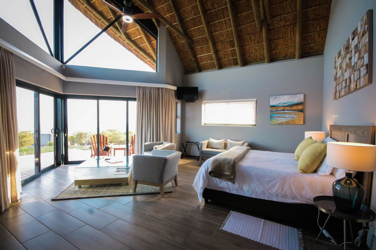 Bedroom 12