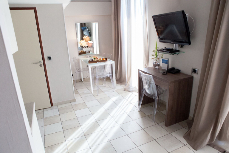 Others 5, Hotel La Villa d'Elsa, Alpes-Maritimes