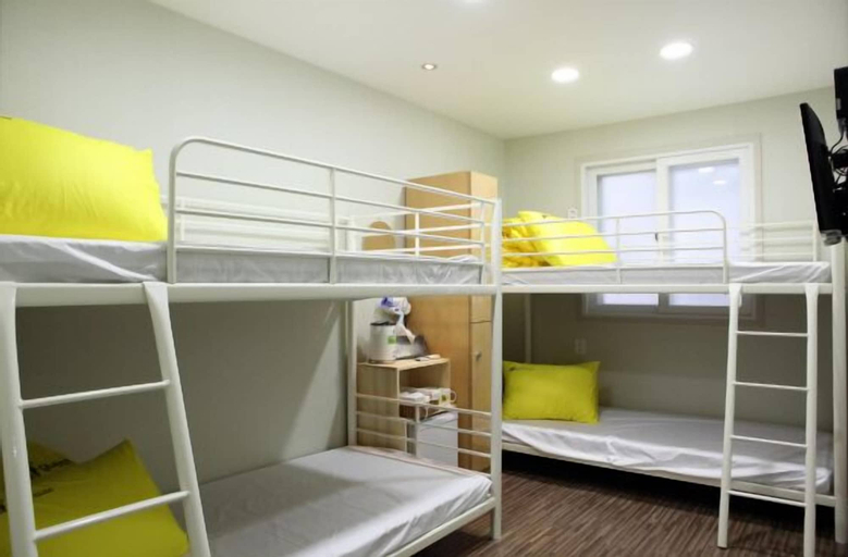 Bedroom 6