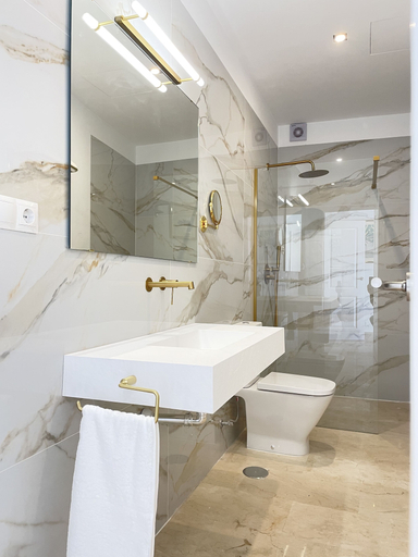 Bathroom 4, Casa-Palacio Santa Pola, Málaga